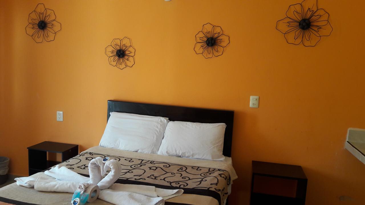 Hotel Jireh Бакалар Екстериор снимка